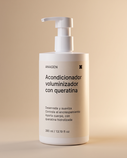 Detalle del dosificador y la etiqueta del Acondicionador Voluminizador con Queratina de Anagen